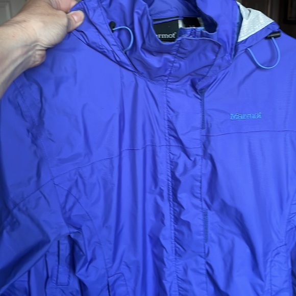 Marmot Rain Jacket in great condition - Picture 6 of 6